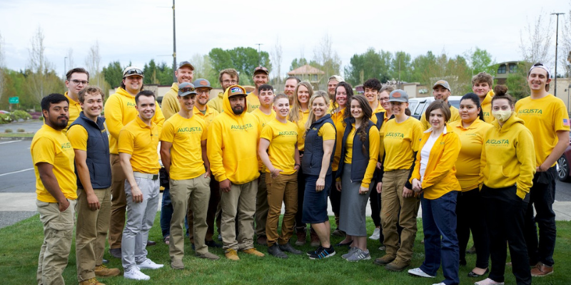 Photo a the Augusta Lawn Care team.